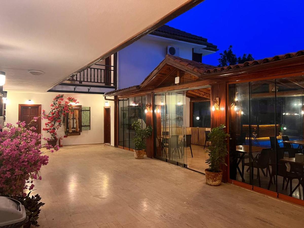 Palma Rosa Hotel Çamyuva エクステリア 写真